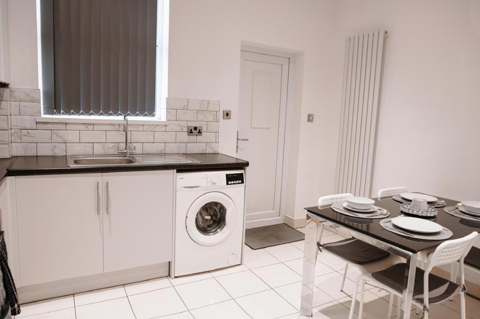 Cosy Ensuite Bedroom I 5Min Walk From Bramall Lane Stadium Sheffield Kültér fotó